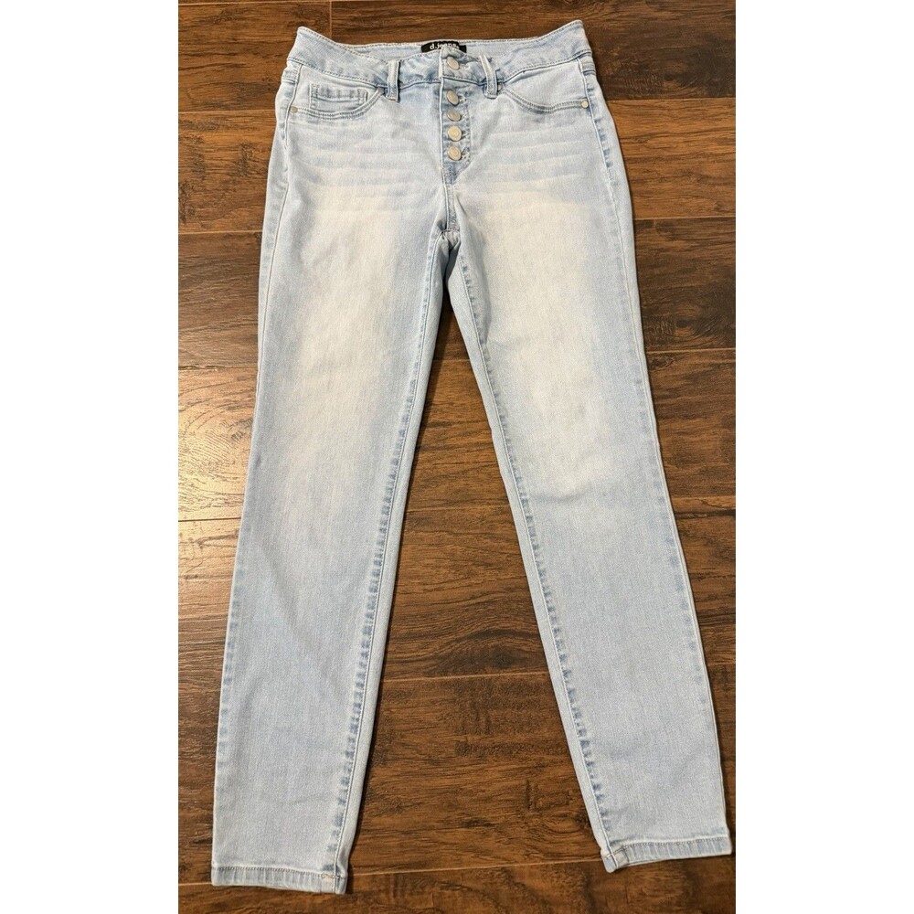 d.jeans Women's Blue Size 6 Light Wash Jeans